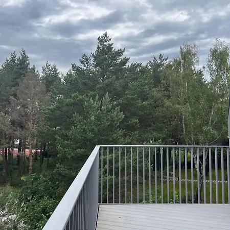 Pinehouse Escape Floor