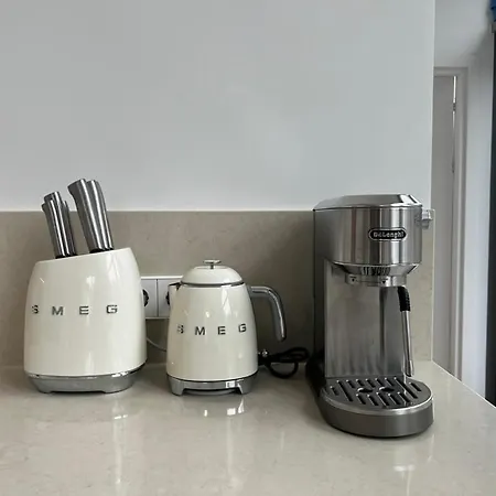 Pinehouse Escape Floor