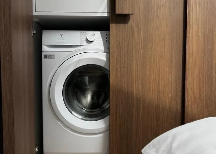 Pinehouse Escape Floor דירה *