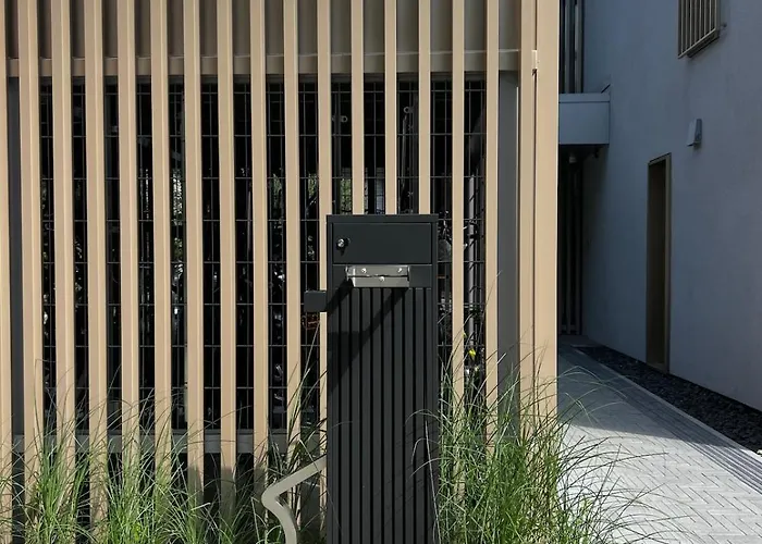 Pinehouse Escape Floor דירה *